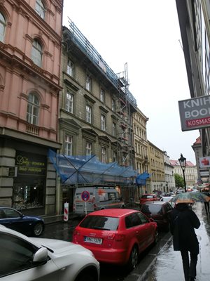 Perlova-ul-Praha.jpg
